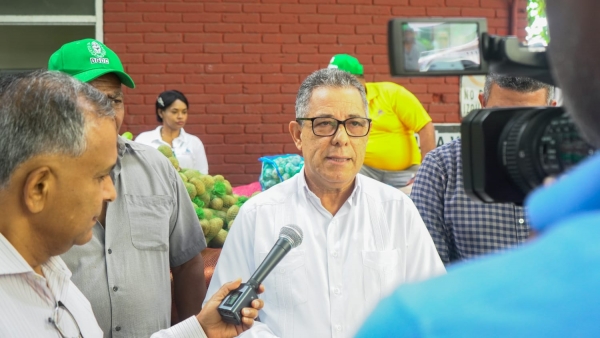 Eléxido Paula afirma que la alimentación de la población dominicana es una prioridad del presidente Abinader.